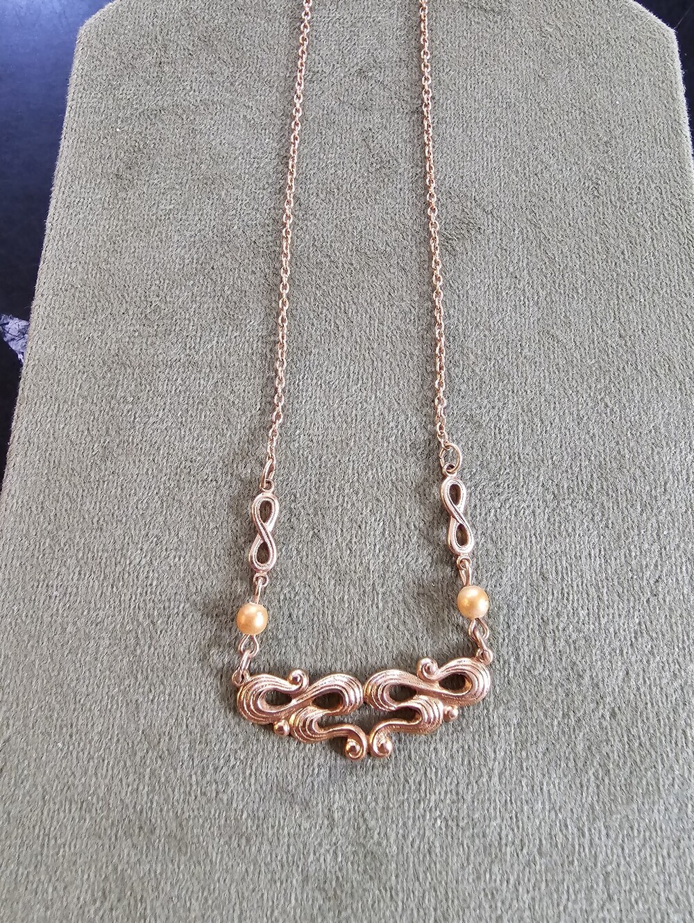 Vintage Avon Necklace